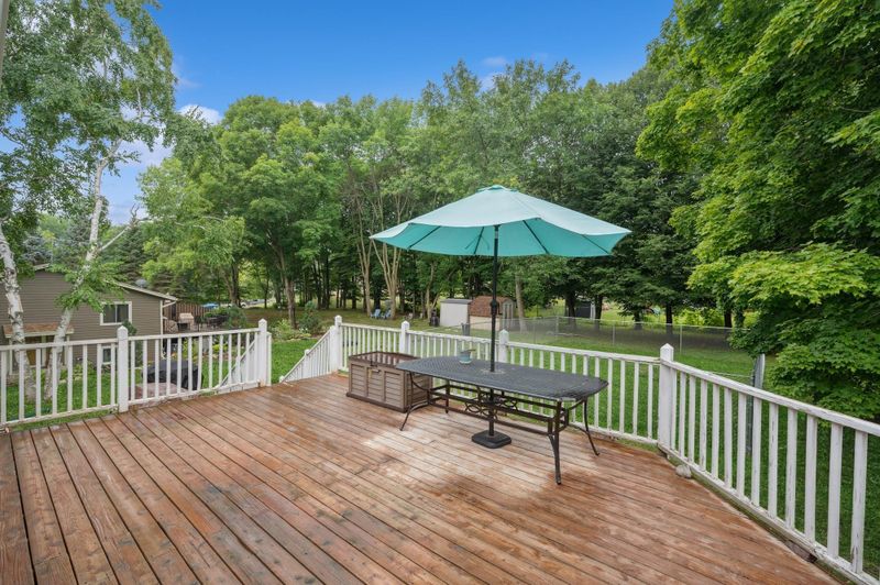 5810 Covington Ln, Minnetonka, MN 55345