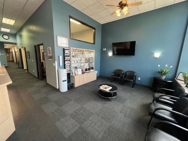 137 2nd Ave SW, Cambridge, MN 55008