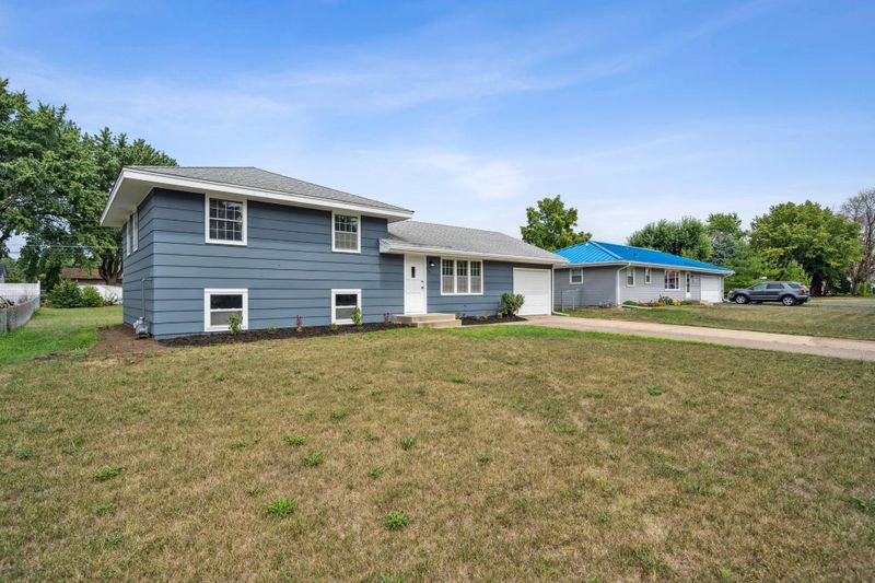 3587 Upper 149th St W, Rosemount, MN 55068