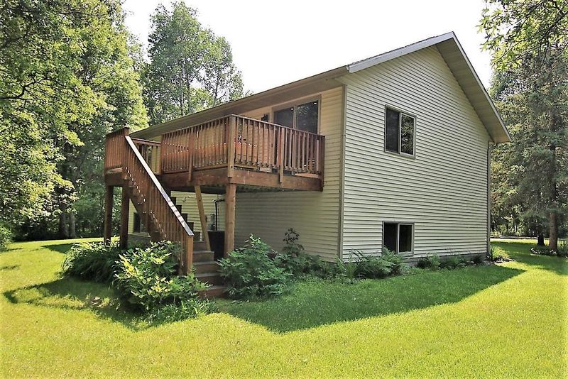 7420 Upper Roy Lake Rd, Nisswa, MN 56468