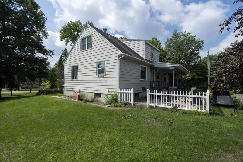 950 N Shore Dr, Detroit Lakes, MN 56501