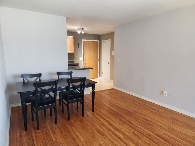 2112 Garfield Ave #13, Minneapolis, MN 55405