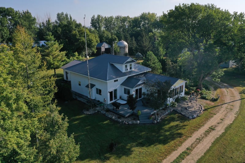 12445 180th St SE, Lake Lillian, MN 56253