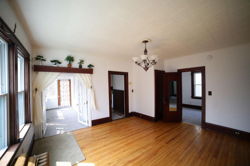 798 Jenks Ave, Saint Paul, MN 55106