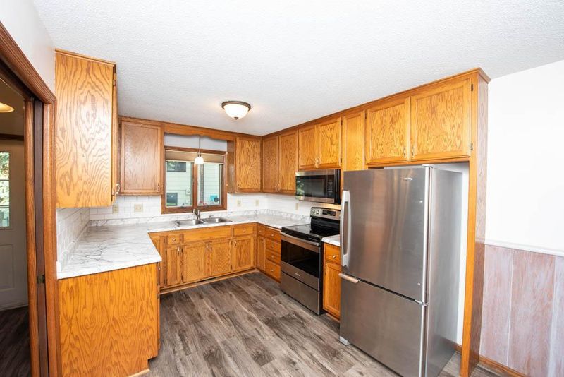 7429 Vinewood Way, Maple Grove, MN 55311