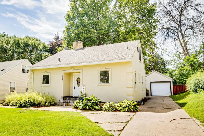 635 17th Ave N, South Saint Paul, MN 55075