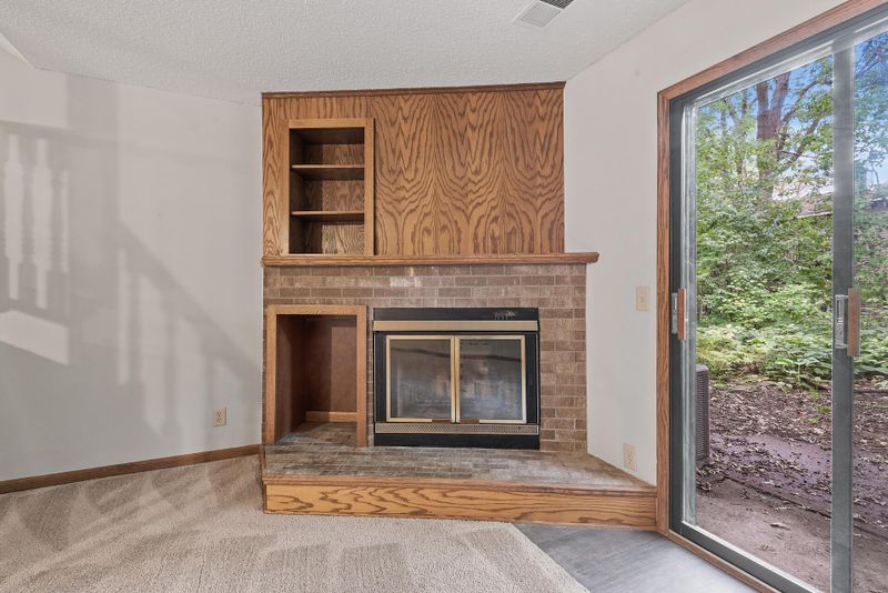 95 South Dr #D, Circle Pines, MN 55014