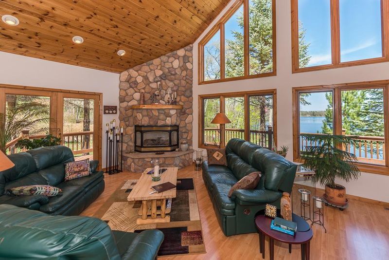 1350 Plummer Point Rd NE, Outing, MN 56662