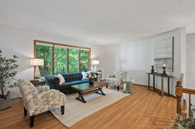 20611 Nightingale St NW, Cedar, MN 55011