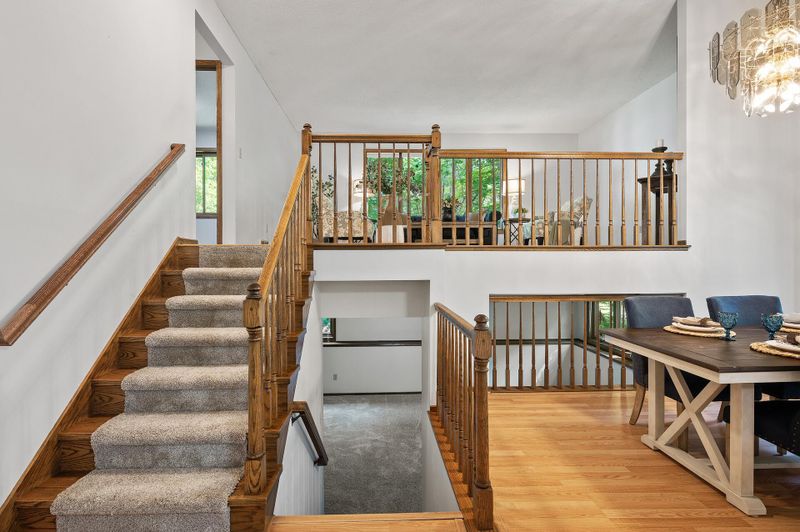 20611 Nightingale St NW, Cedar, MN 55011