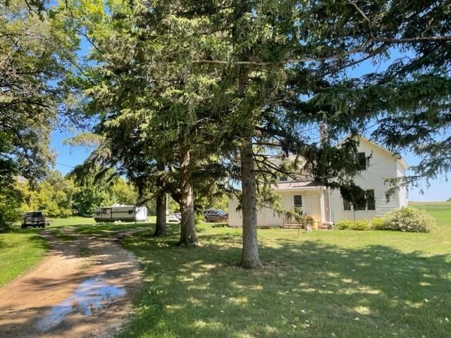 13465 64th Ave SE, Blooming Prairie, MN 55917