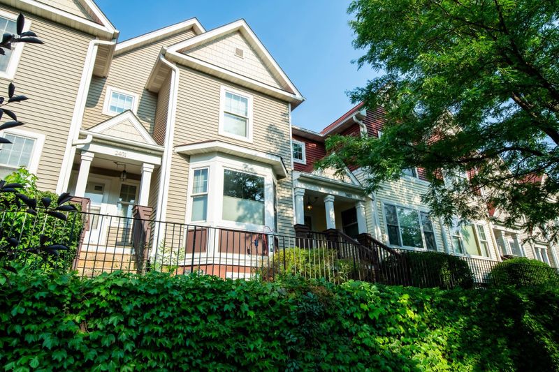 2403 16th Ave S, Minneapolis, MN 55404