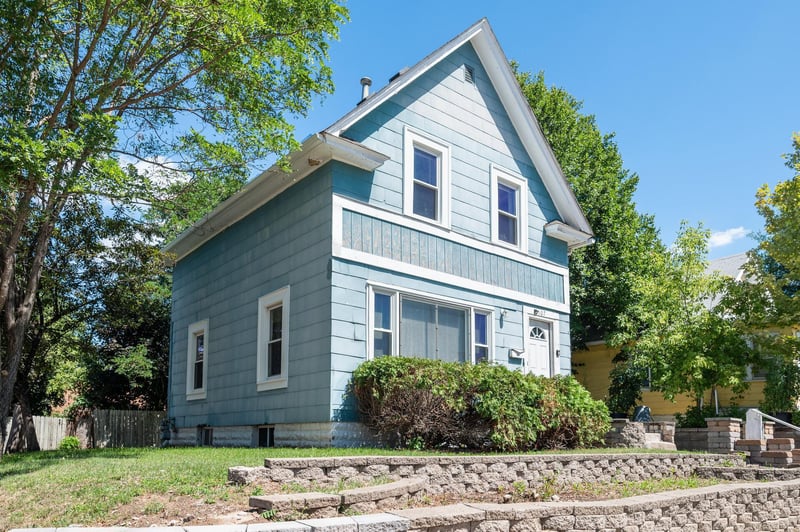 107 Annapolis St E, Saint Paul, MN 55118