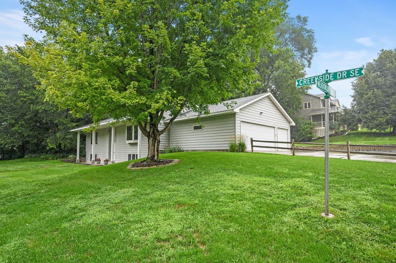 408 Creek Side Dr SE, Saint Michael, MN 55376