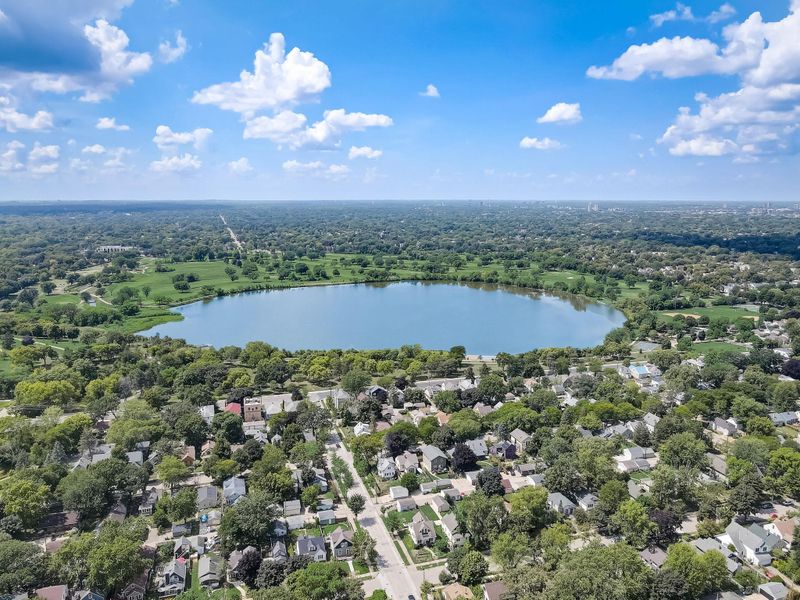 3319 E Minnehaha Pw, Minneapolis, MN 55417