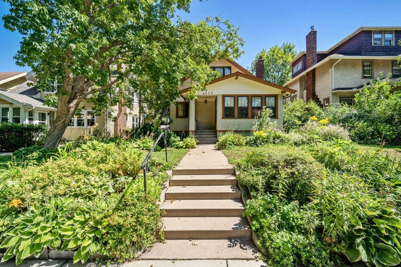 4025 Harriet Ave S, Minneapolis, MN 55409