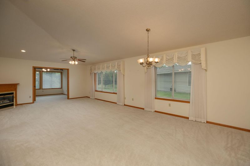 2345 Pinewood Rd SE, Rochester, MN 55904