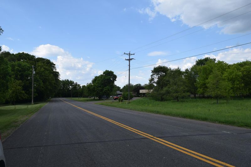 14700 James Rd, Rogers, MN 55374
