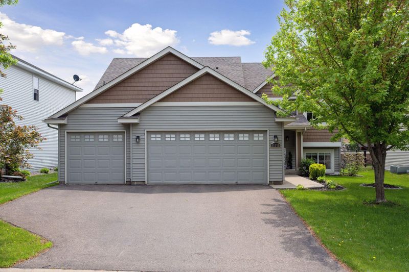 11575 20th St NE, Saint Michael, MN 55376