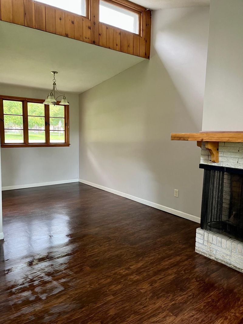 34 S Fuller Ave, Litchfield, MN 55355