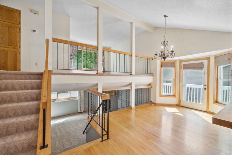 3604 Falcon Way, Eagan, MN 55123