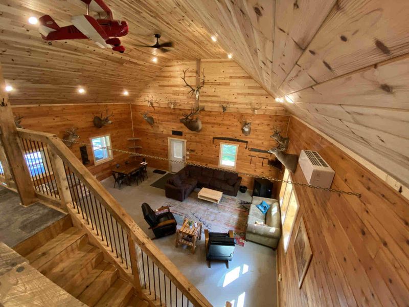 19199 360th St, Menahga, MN 56464