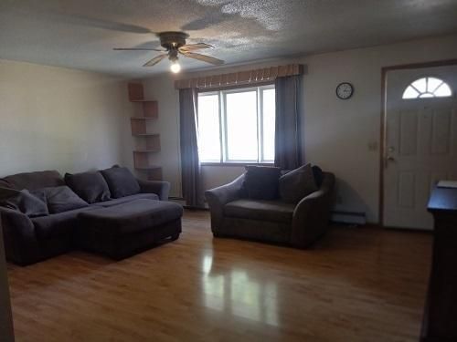 409 6th St SW, Chisholm, MN 55719