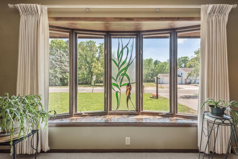18310 82nd Pl N, Maple Grove, MN 55311