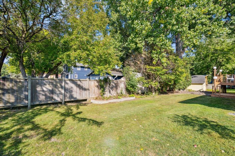 520 Quebec Ave S, Golden Valley, MN 55426