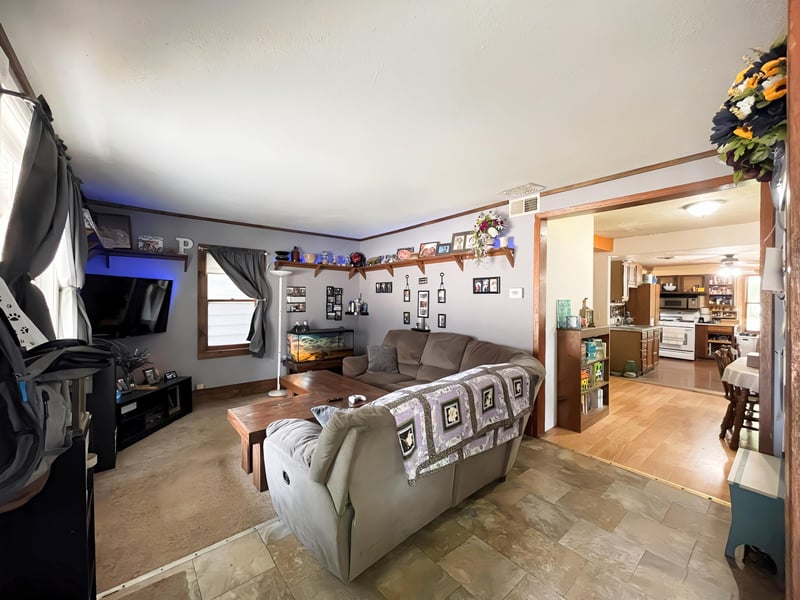 207 Clara Ave, Murdock, MN 56271
