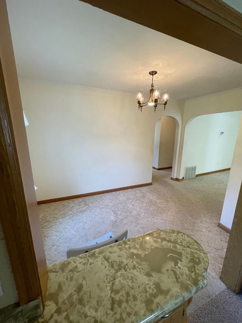 1026 S Oak Ave, Owatonna, MN 55060