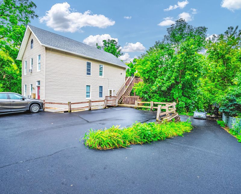 313 Elm St W, Stillwater, MN 55082