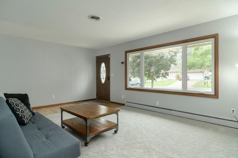 7391 Melody Dr NE, Fridley, MN 55432
