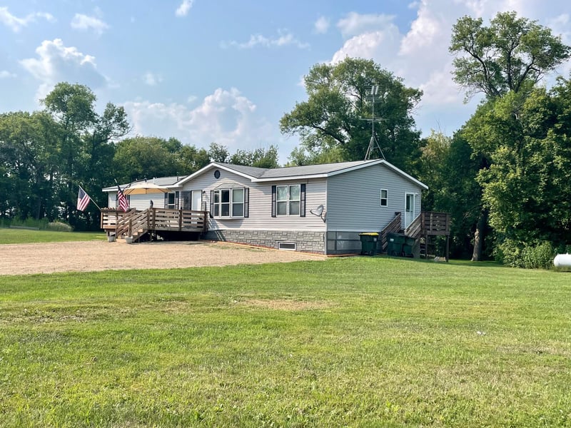 9510 County Road 40 NW, Pennock, MN 56279