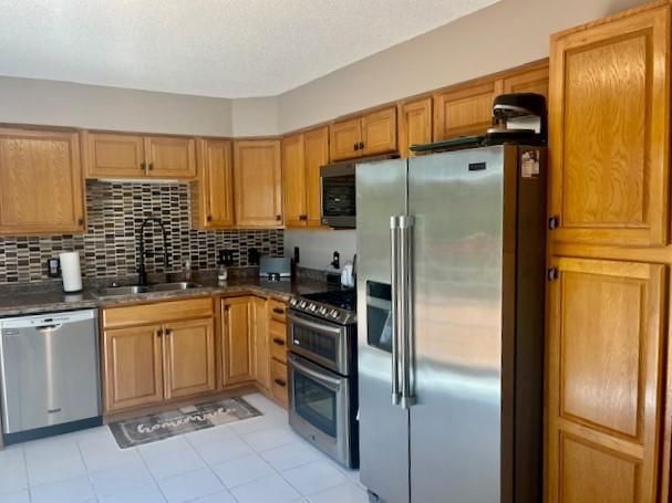 217 W Adams St, Caledonia, MN 55921
