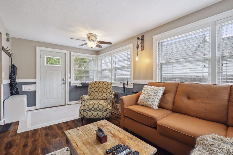 505 Bay St, Saint Paul, MN 55102