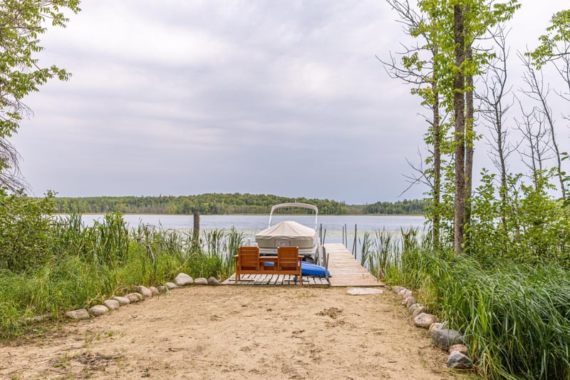 50306 Jack The Horse Lake Resort Rd, Marcell, MN 56657