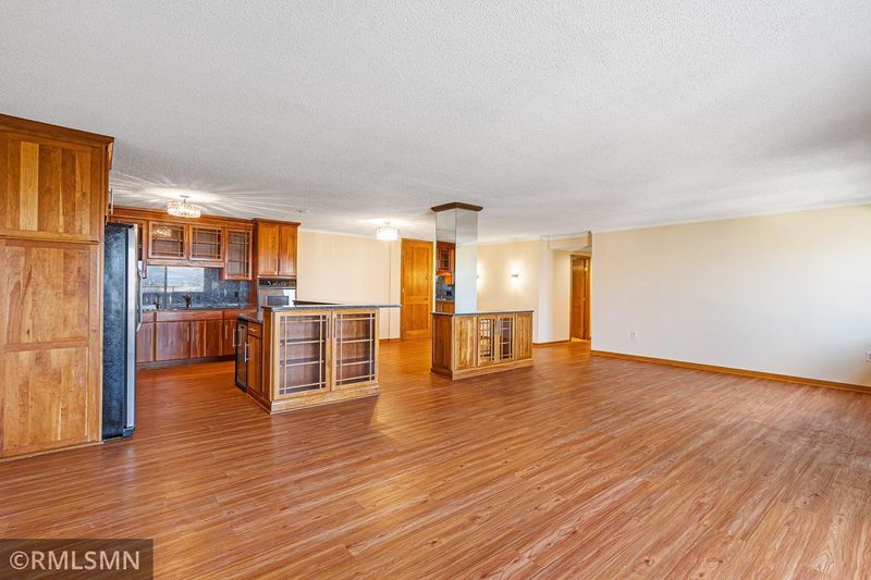 400 Groveland Ave #2312, Minneapolis, MN 55403