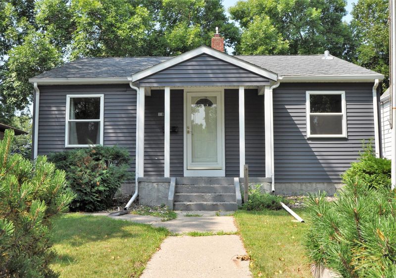 119 N 10th St, Montevideo, MN 56265