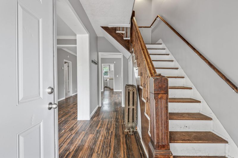 866 Clark St, Saint Paul, MN 55130
