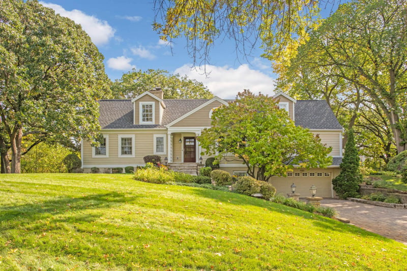 7001 Dublin Rd, Edina, MN 55439