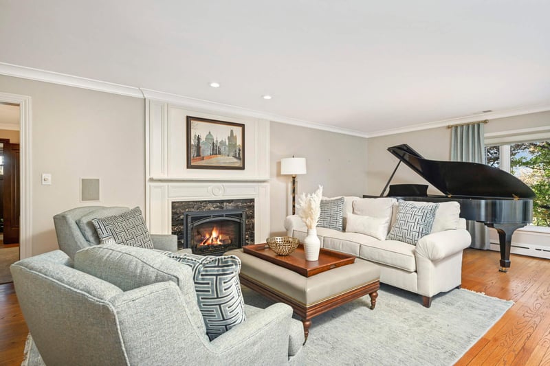 7001 Dublin Rd, Edina, MN 55439