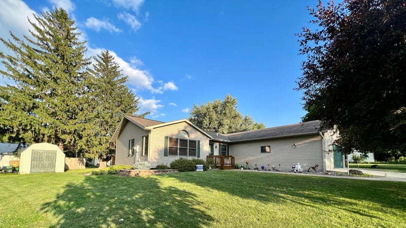 228 Line St S, Wykoff, MN 55990