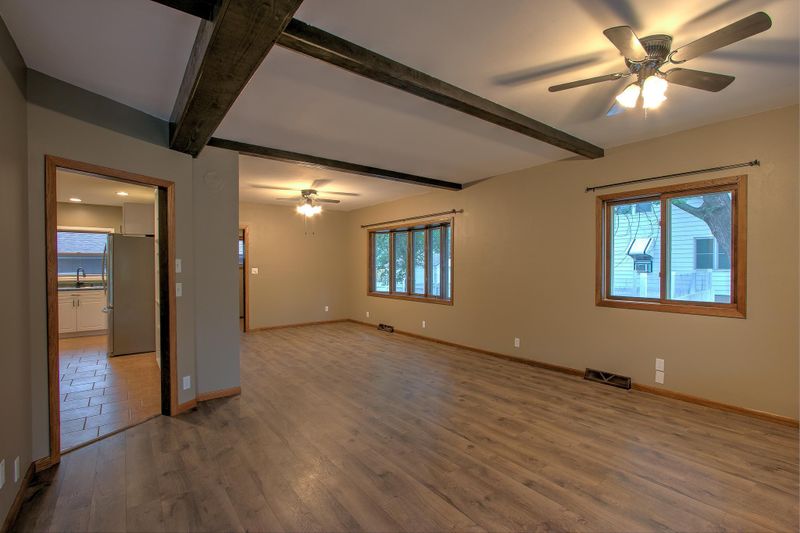 825 2nd Ave SW, Pine City, MN 55063
