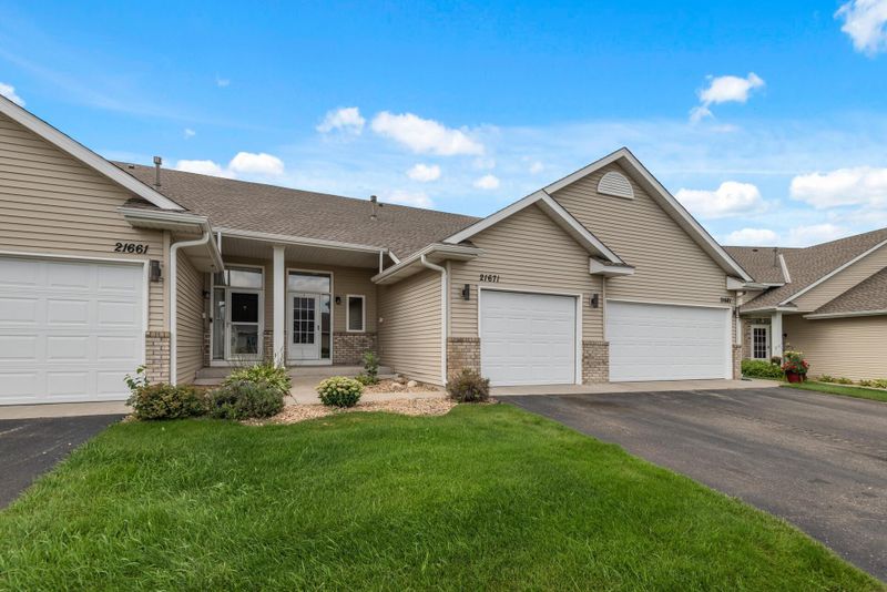 21671 Linden Way, Rogers, MN 55374