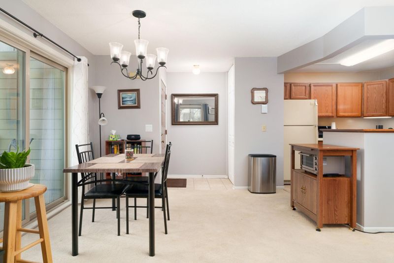 2250 Ridge Dr #34, Saint Louis Park, MN 55416