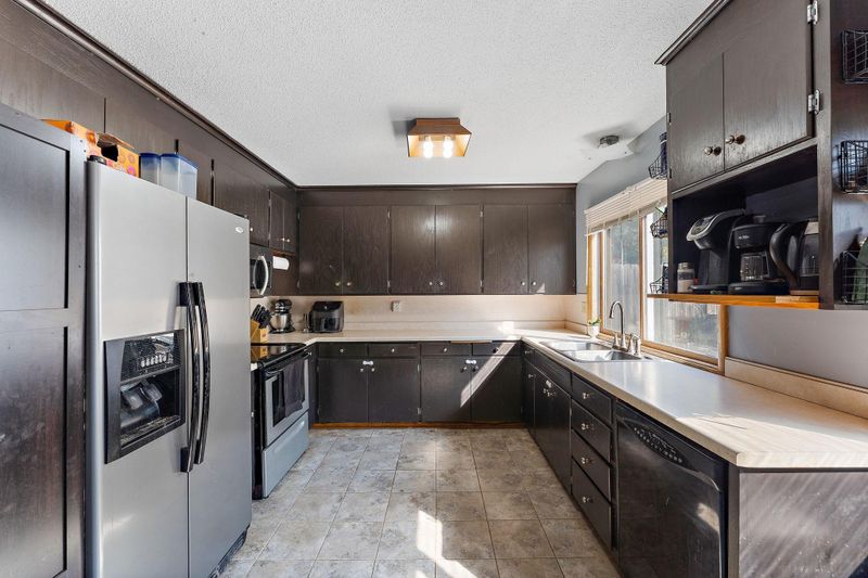 504 Barclay St, Saint Paul, MN 55106