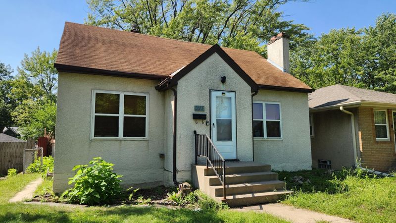 3321 Beard Ave N, Robbinsdale, MN 55422