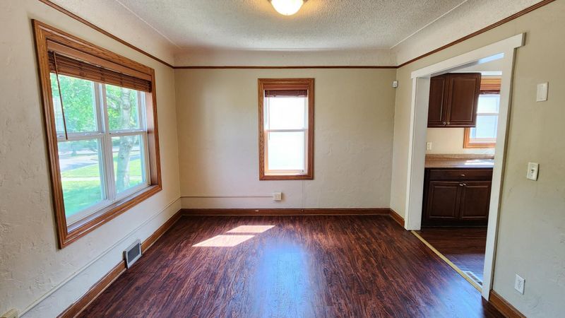 3321 Beard Ave N, Robbinsdale, MN 55422
