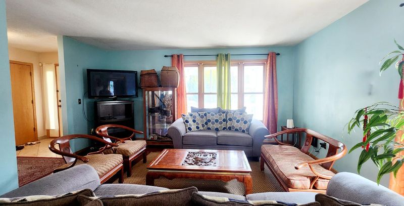 2003 Penn Ave N, Minneapolis, MN 55411